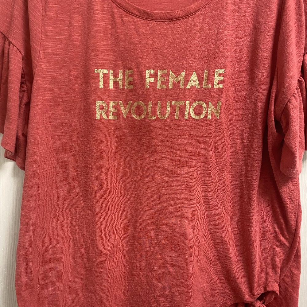 Graphic Flounce Sleeve T shirt